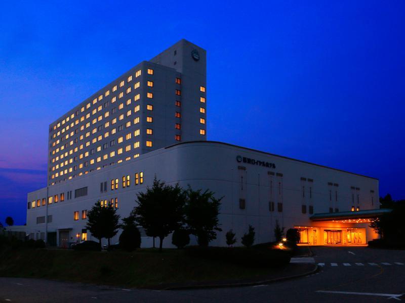 Royal Hotel Toyama Tonami Exteriör bild