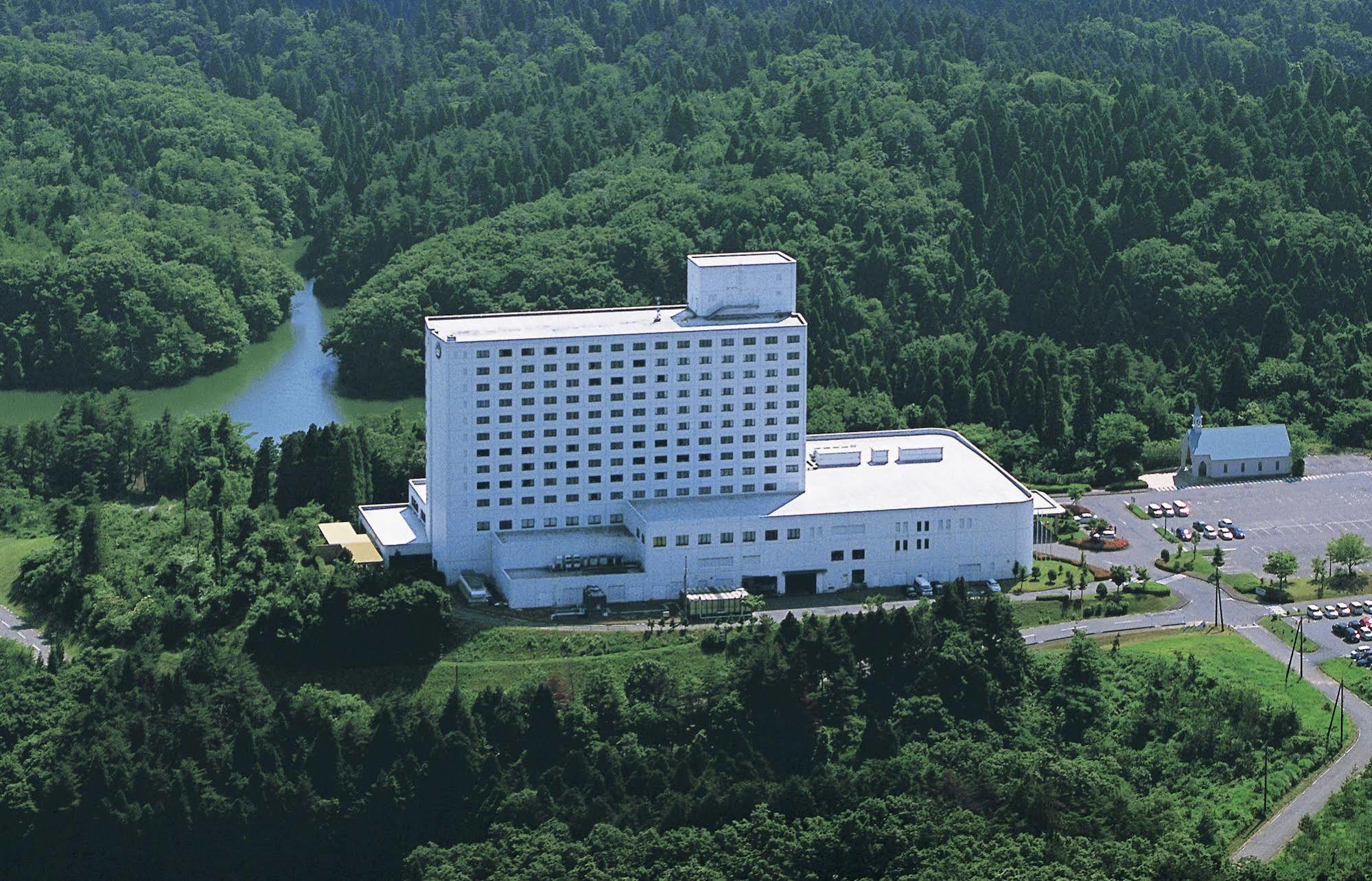 Royal Hotel Toyama Tonami Exteriör bild